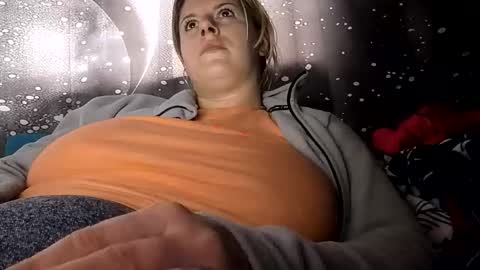 Snapshot of bigtitslala chatting on November 27, 1:46 pm bigtitslala online show from November 27, 1:46 pm