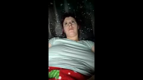 bigtitslala online show from January 18, 8:45 pm