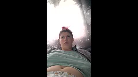 Snapshot of bigtitslala chatting on March 27, 11:21 am bigtitslala online show from March 27, 11:21 am