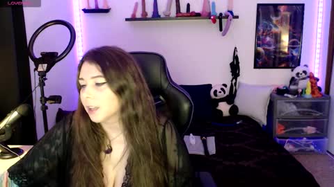 Nichole lights online show from February 5, 12:26 am