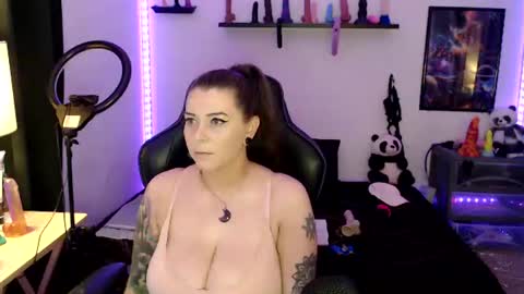 Nichole lights online show from June 24, 10:31 pm