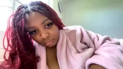 Snapshot of bigtittienyx chatting on February 18, 6:59 pm bigtittienyx online show from February 18, 6:59 pm