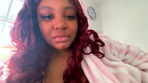 Snapshot of bigtittienyx chatting on March 2, 4:36 pm bigtittienyx online show from March 2, 4:36 pm