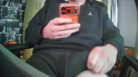 nico online show from November 15, 10:01 am