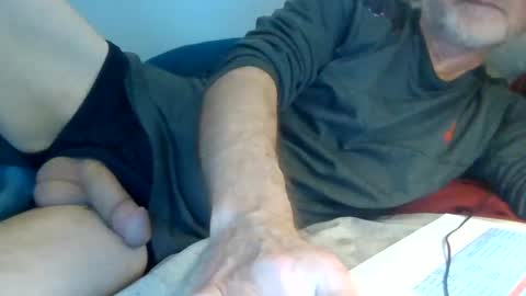 Snapshot of bigwebone chatting on December 28, 3:04 pm Bigwebone online show from December 28, 3:04 pm