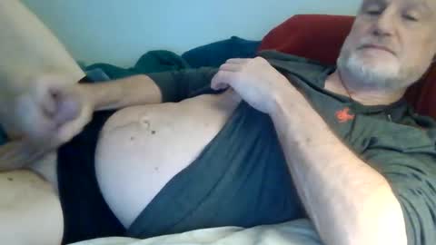 Snapshot of bigwebone chatting on February 5, 6:56 am Bigwebone online show from February 5, 6:56 am