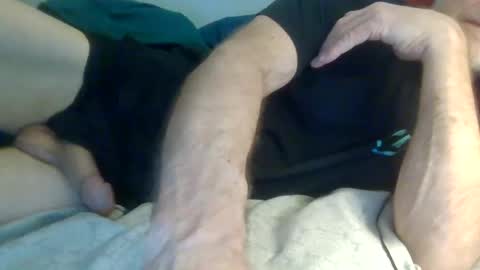 Snapshot of bigwebone chatting on February 11, 4:55 am Bigwebone online show from February 11, 4:55 am