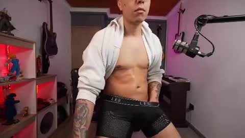 bigxboy96 online show from June 12, 11:57 pm