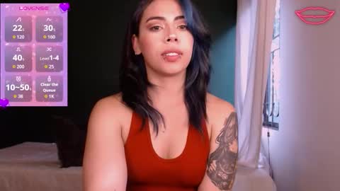 Snapshot of biigbooty_ chatting on March 10, 8:03 pm biigbooty_ online show from March 10, 8:03 pm