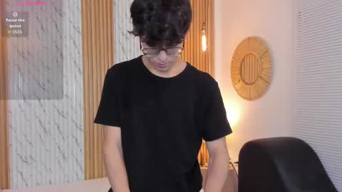 Billie online show from October 18, 3:31 am