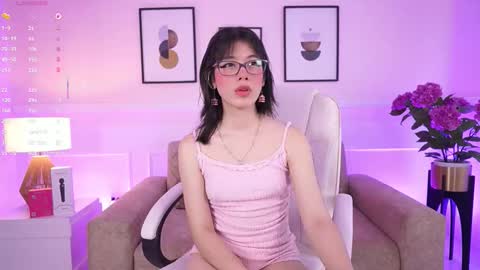 billiebrownn online show from February 5, 7:18 pm