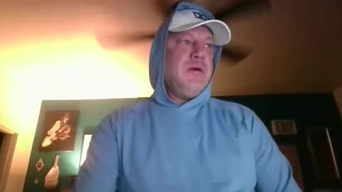 Snapshot of billjames55 chatting on April 6, 11:33 am billjames55 online show from April 6, 11:33 am