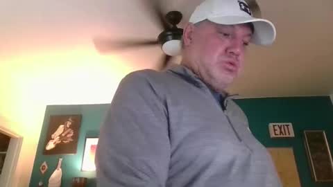Snapshot of billjames55 chatting on May 13, 3:42 pm billjames55 online show from May 13, 3:42 pm