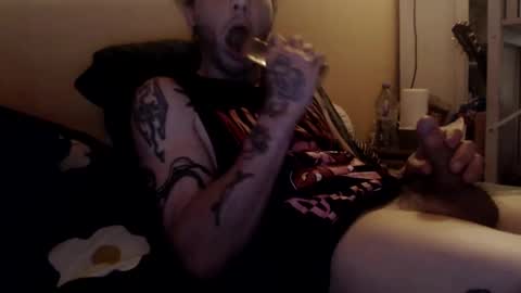 Snapshot of billy_fingercut chatting on October 18, 2:47 am Billy FingerCut online show from October 18, 2:47 am