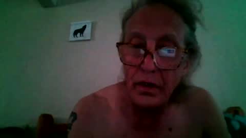 Snapshot of billyboybigpants chatting on May 2, 12:10 pm billyboybigpants online show from May 2, 12:10 pm