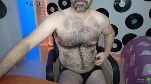 Bill online show from December 3, 1:30 am