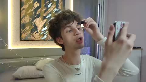 Snapshot of bimbo_boy_ chatting on June 12, 5:01 pm Bimbo boy online show from June 12, 5:01 pm