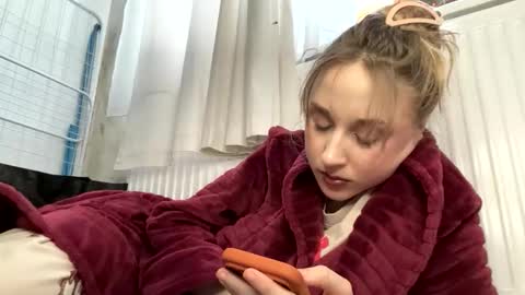 bimboiiii online show from March 25, 5:52 pm