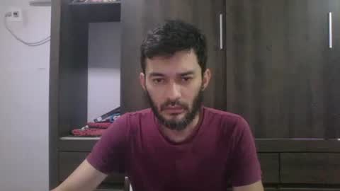 binhodm1 online show from January 5, 9:57 pm