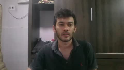 binhodm1 online show from January 17, 4:39 am