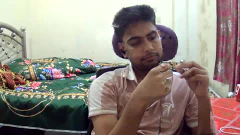 birbikrom104 online show from July 12, 6:43 pm