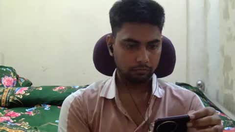 birbikrom104 online show from July 14, 10:21 am
