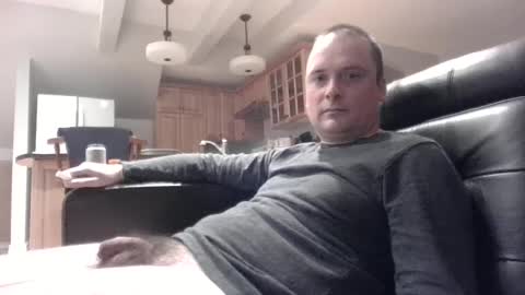 Snapshot of bird8888 chatting on December 10, 12:06 am bird8888 online show from December 10, 12:06 am