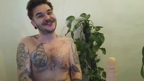 bird_0f_hermes online show from February 8, 1:25 pm