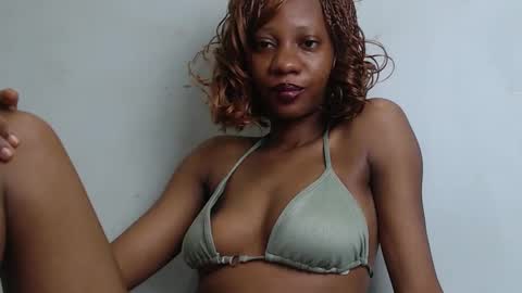 birdiexxslut online show from November 13, 12:09 am