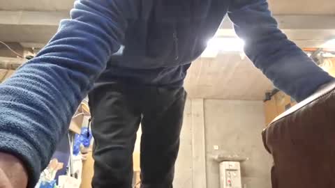 Snapshot of bisexdadd chatting on December 28, 2:10 pm bisexdadd online show from December 28, 2:10 pm