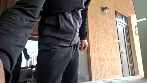 Snapshot of bisexdadd chatting on September 27, 7:57 am bisexdadd online show from September 27, 7:57 am