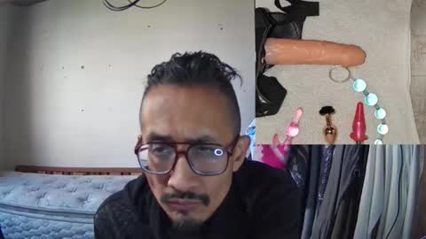 Manu O online show from December 21, 6:37 pm