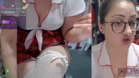 bisex woman online show from December 20, 11:23 pm