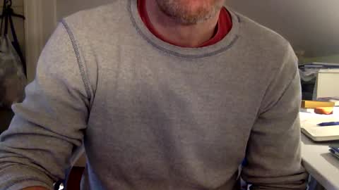 Snapshot of bisonbar chatting on March 2, 5:09 pm BisonBar online show from March 2, 5:09 pm