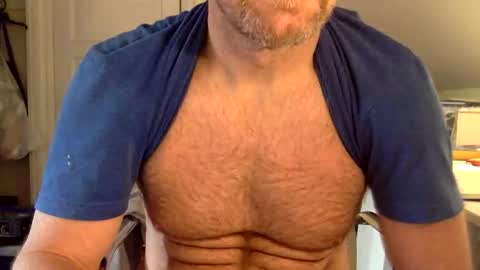 Snapshot of bisonbar chatting on March 4, 5:19 pm BisonBar online show from March 4, 5:19 pm