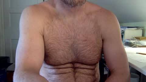 Snapshot of bisonbar chatting on March 17, 6:00 pm BisonBar online show from March 17, 6:00 pm