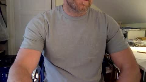 Snapshot of bisonbar chatting on March 18, 3:59 pm BisonBar online show from March 18, 3:59 pm