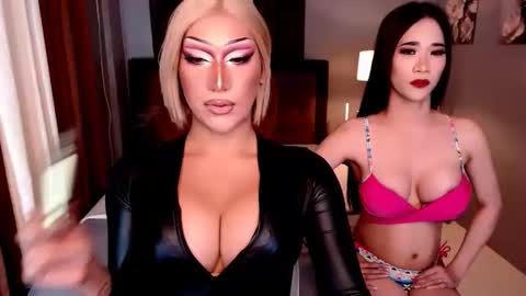 Snapshot of bitch_destroyer chatting on March 18, 6:05 am EVA online show from March 18, 6:05 am