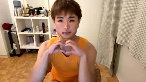 Snapshot of bitchie_bitch chatting on June 5, 9:31 pm Lou online show from June 5, 9:31 pm
