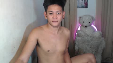 alex online show from November 13, 2:27 pm