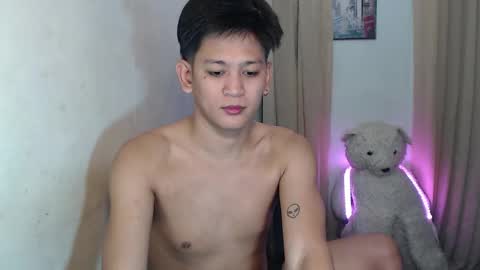 Snapshot of bj_alex31 chatting on December 20, 5:31 pm alex online show from December 20, 5:31 pm