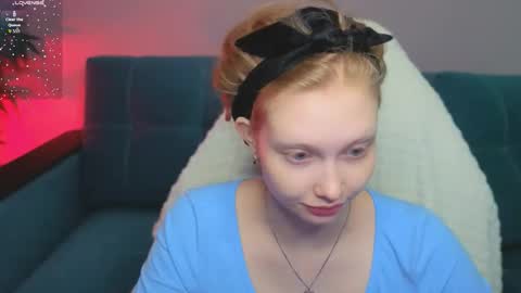 Snapshot of bjliki chatting on October 17, 2:48 am Julia online show from October 17, 2:48 am