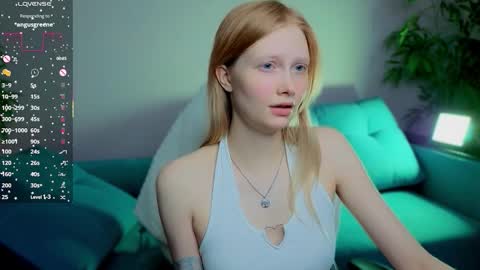 Snapshot of bjliki chatting on October 19, 3:29 am Julia online show from October 19, 3:29 am