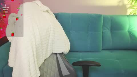 Snapshot of bjliki chatting on October 28, 8:18 am Julia online show from October 28, 8:18 am