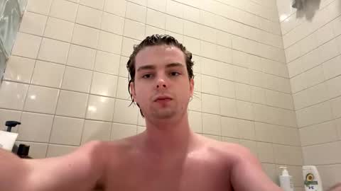 bkennedy829 online show from February 6, 8:23 pm