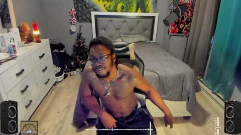 Plant Base Streamers From Pennsylvania online show from December 30, 11:17 pm