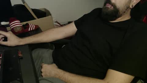 black_beard_slides online show from September 14, 12:26 pm