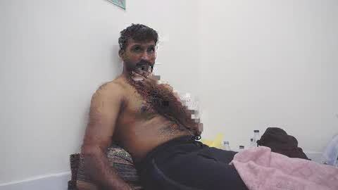 Snapshot of black_bull041988 chatting on September 15, 5:57 pm black bull1988 online show from September 15, 5:57 pm