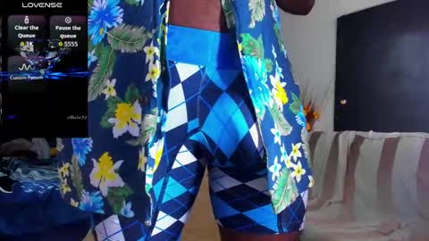 Black Diamond online show from October 11, 1:42 pm