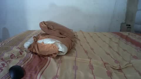Snapshot of black_dicck chatting on December 13, 3:21 pm tu morenito online show from December 13, 3:21 pm
